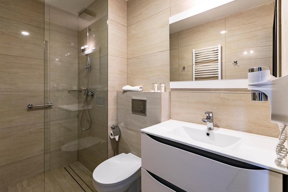 Meet Poznan Hotel Extérieur photo
