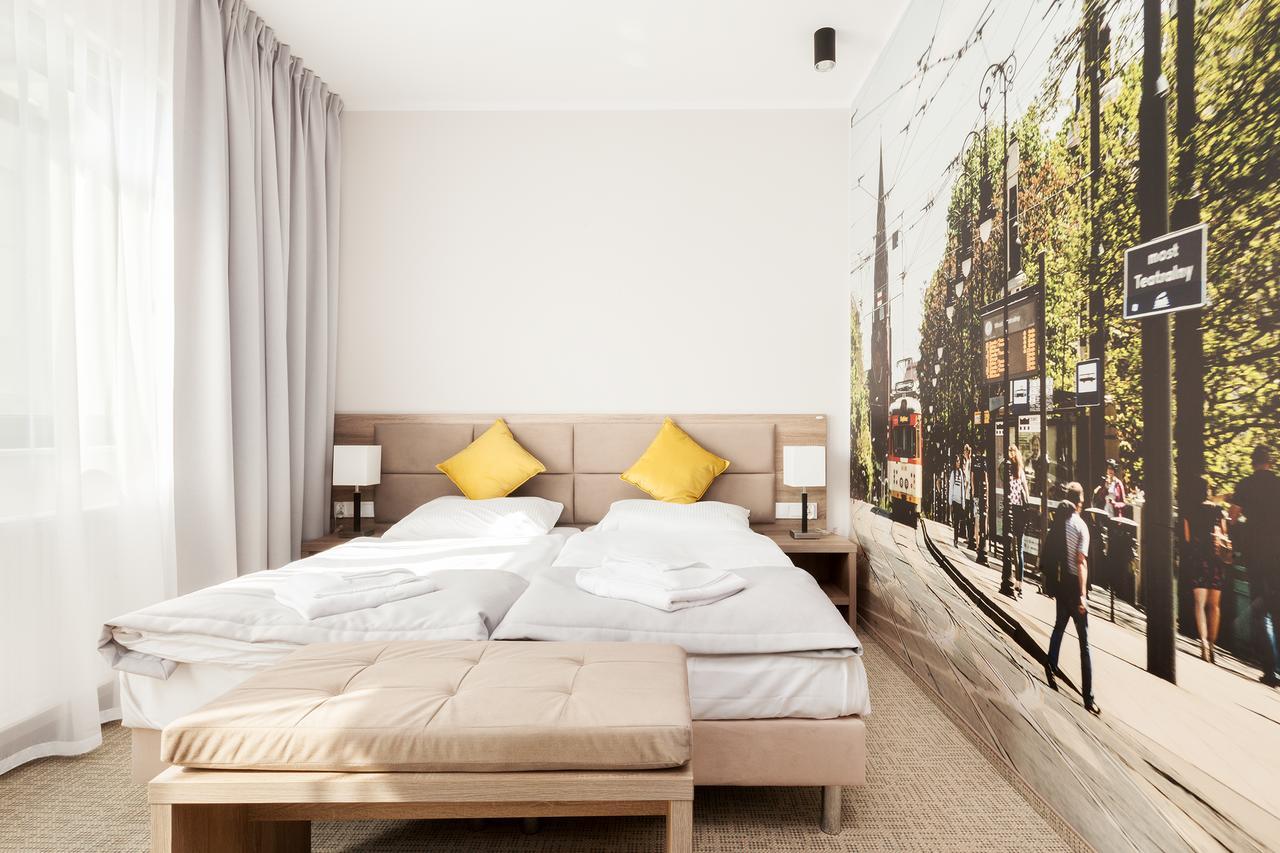 Meet Poznan Hotel Extérieur photo